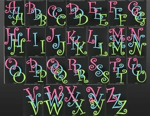 JOY LETTERSHOP CURLY BRITES Curlz BÜGELBUCHSTABEN bestickt - 3 Stück - Bild 1 von 18