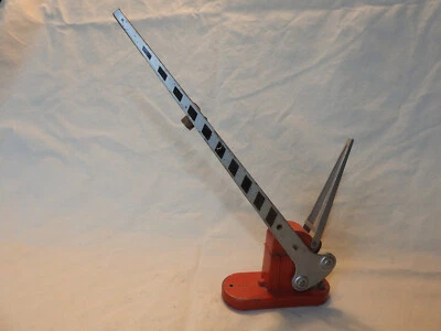 Vintage Lionel No. 152 Post War Crossing Gate 1945-1948 - Image 1 of 4