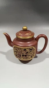 Tetera exquisita y rara linterna palacio Yixing Zisha decorada en oro - Imagen 1 de 9