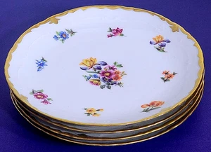 Juego de cuatro platos de ensalada floral en relieve Reichenbach RDA 558 - Imagen 1 de 7