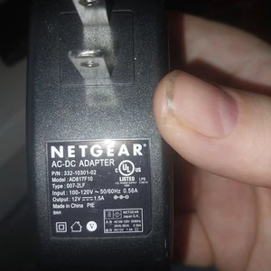 Adattatore Netgear Ac/dc modello Ad817f10 - Foto 1 di 4
