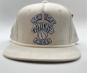 New York Knicks Mitchell & Ness Cream Wool Corduroy SnapBack Hat - Picture 1 of 9
