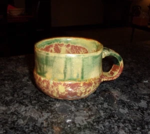 STUDIO POTTERY MUG/CUP - RUSTIC STONEWARE CLAY - HANDMADE - Bild 1 von 4