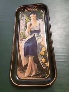 Bandeja vintage Coca-Cola 1921 publicidad reeditada 1973 lata, metal, mujer - Imagen 1 de 13