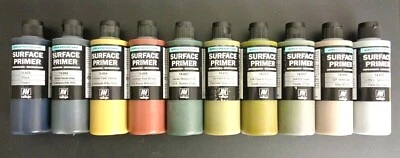 vallejo Surface (76,45€/l) Grundierung Primer 200ml Auswahl Acryl-Polyurethan