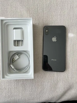 Apple iPhone X - 64GB - Space Gray (Sprint) A1865 (CDMA + GSM) - Image 1 of 4