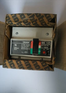 interruttore bticino MEGATIKER M7114A/100 - Foto 1 di 9