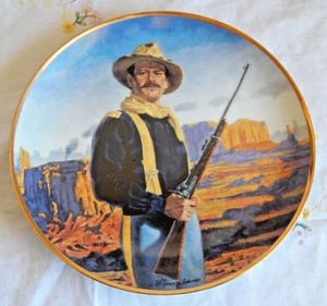'JOHN WAYNE, HERO OF THE WEST' FRANKLIN MINT 8 1/4" by ROBERT TANENBAUM - Picture 1 of 3
