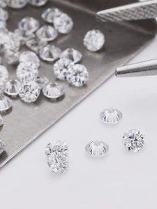 D Color Round VVS1 D Color Moissanite Melee with GRA Certificate Diamond - Picture 1 of 15