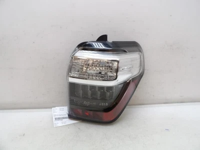 丰田 4RUNNER 右尾灯原始设备制造商 2014 - 2018 2019 2020 2021 2022 2023 2024 — 第 1/4 张图片