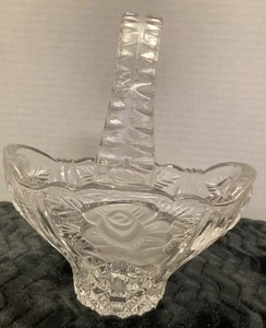 Vintage Korb klar geschliffen Kristall 24% mit mattiertem Rosendesign Made in Germany - Bild 1 von 8