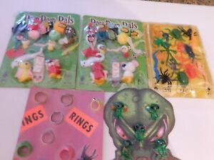 Vtg Gumball Machine Display Card Rubber Toy Creepy Crawlers Aliens Rings, More