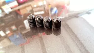 x4 BOUCHONS DE VALVES DE ROUES EN ABS POUR MOTOS / AUTOS / CYCLOS / VÉLOS - Imagen 1 de 1