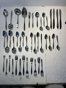 Oneida Community Edelstahl Besteck 42 Teile Service für 4 Löffel Gabeln Messer - Bild 1 von 11