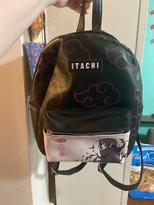 Schonend gebrauchter itachi Hot Topic Mini Rucksack Loungefly Knockoff - Bild 1 von 3