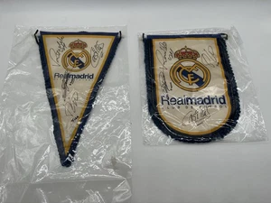 Juego de banderines autógrafos del Real Madrid Zidane Ronaldo Figo Casillas Galacticos - Imagen 1 de 10