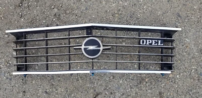 1973 Buick Opel GM Manta Front Center Grille. Used Ad# 8940 - Image 1 of 4