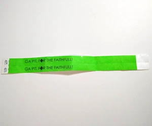 Pearl Jam 2 Wristbands GA Pit For the Faithfull Unused Official Green Ten Club - Picture 1 of 3