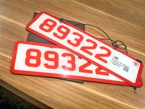 Flexible MAGNETIC TRADE PLATE 0.65mm, YELLOW WHITE REG VEHICLE PLATE, MOTOR SHOW - Picture 1 of 9