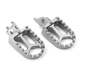 CNC FOOTPEGS FITS CRF150R CRF250R/X CR125R/250 CRF450R/X PIT BIKE FP07 - Picture 1 of 1