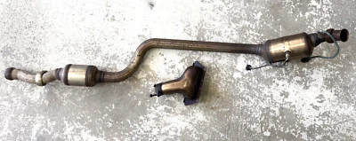 ✅ Mercedes-Benz E350 W212 2012-2016 OEM COLECTOR DE ESCAPE TUBO INFERIOR LADO IZQUIERDO 73 k Foto 1 de 4