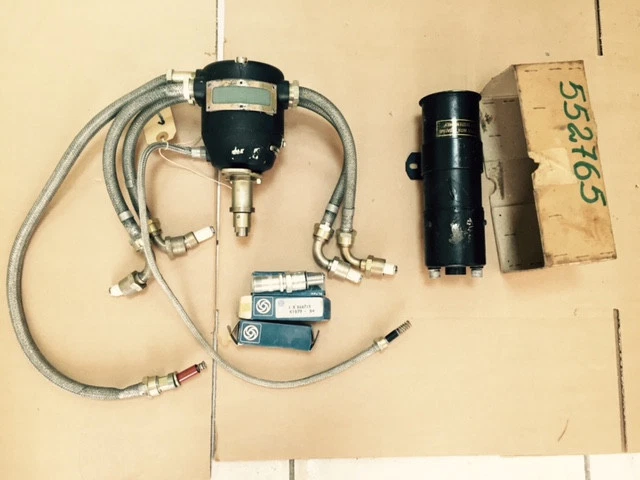 Land Rover Series 2&3 24V Distributor plus Coil & 4 plugs - Image 1 of 1