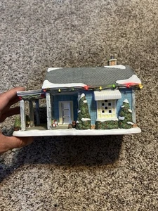 banco da lavoro babbo natale villaggio con luci natalizie carport  - Foto 1 di 9