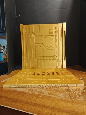 Transformers Display Base Gold Color - Image 1 of 4