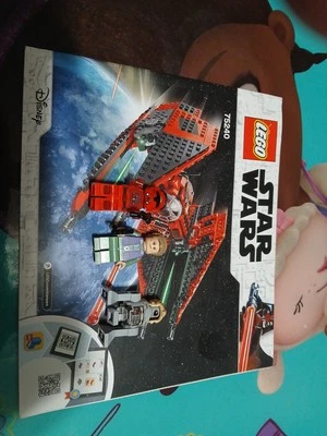 LEGO Star Wars: Major Vonreg's TIE Fighter (75240) - Image 1 of 4