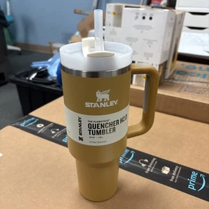 stanley 40 oz tumbler - Picture 1 of 1