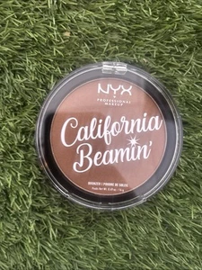 NYX California Beamin' Face Body Bronzer the Golden One - Picture 1 of 3