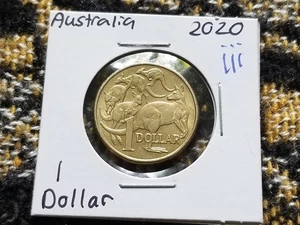 Australia 1 Dollar 2020 Almost Uncirculated - Mob of Kangaroos - iii - Picture 1 of 2