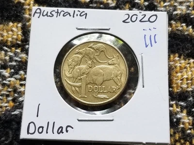 Australia 1 Dollar 2020 Almost Uncirculated - Mob of Kangaroos - iii - Image 1 of 2