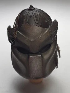 Custome Predator Head Accessory for 12" Action Figure 1/6 scale - Picture 1 of 5