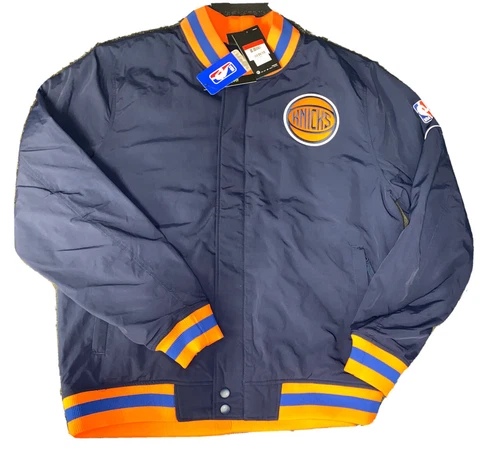 New York Knicks Men’s Nike Navy City Edition Courtside Full-Zip Bomber Jacket L Cover