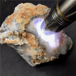 674g  INCREDIBLE  UNHEATED OPAL ROUGH NATURAL100% FACET SPECIMEN S472 - Picture 1 of 10