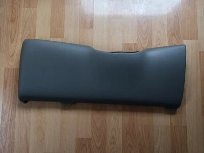 Chevrolet Tahoe Silverado Suburban 2000-2005 2006 tablero rodillera panel GM Foto 1 de 4