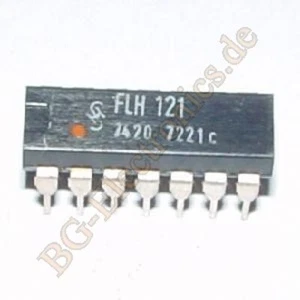 1 x FLH121 <p>2 NAND-Gatter with 4 Inputs  Siemens  1pcs - Picture 1 of 1