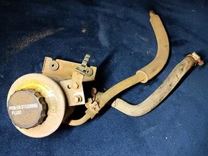 89-95 Toyota Pickup Truck 4Runner 22RE Power Steering Reservoir W Hose & Cap OEM - Picture 1 of 8