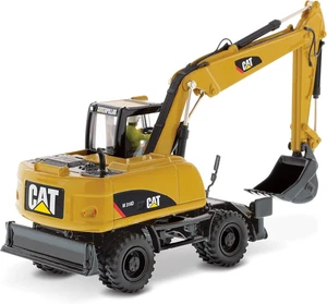Escavatore gommato 1:50 Caterpillar M316D - Serie Core Classics 85171C - Foto 1 di 11