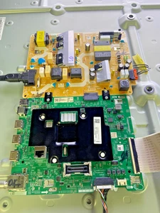 SAMSUNG UE55AU7100KXXU MAIN BOARD+POWER BN94-00051L BN96-53076F(BOX 219) - Picture 1 of 4
