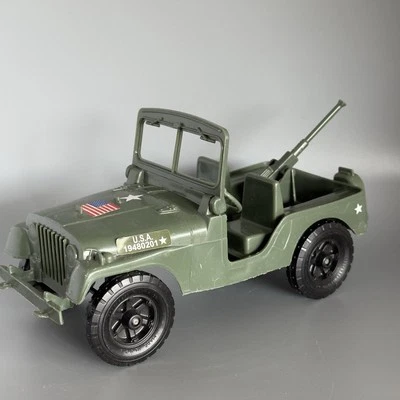 Figura de acción Jeep de plástico procesado Tim Mee Toys Recon Patrol escala 1:16 Foto 1 de 4