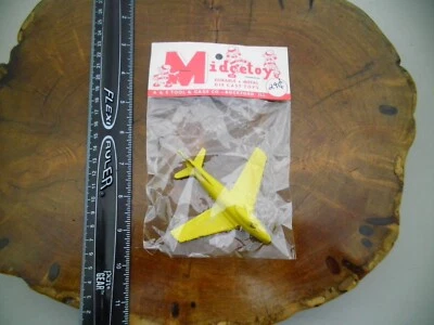 Avión a reacción de metal fundido a presión Midgetoy Midge de la década de 1950 sellado como nuevo en paquete - nuevo Foto 1 de 2