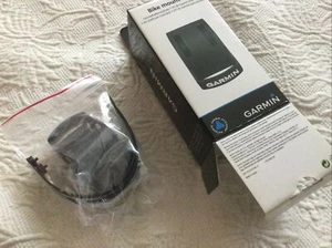 NIB GARMIN 010-11029-00 BICYCLE BLACK WATCH MOUNT KIT FORERUNNER - Picture 1 of 1