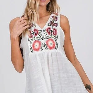 CY Mode bestickt Babydoll Top klein - Bild 1 von 3