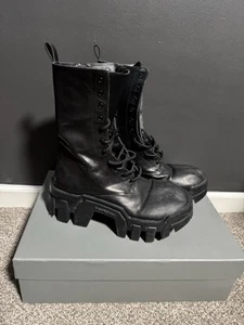Balenciaga Bulldozer Boots - Picture 1 of 4