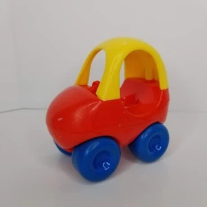 Vintage Fisher Price Little People Cozy Coupe Car Dollhouse Toy - Picture 1 of 11