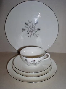 Lenox Princess Five Piece Place Setting(s) - Picture 1 of 4