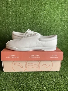 Easy Spirit Women’s White Casual Shoes Size 6.5 NWB - Picture 1 of 13