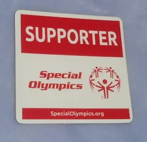 2 Calamite Frigo 2,5" x 2,5" Supporter Special Olympics nuove su scheda - Foto 1 di 2